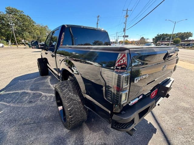 Pre-Owned 2016 Ford F150 SuperCrew Cab XLT Pickup 4D 5 1/2 ft - photo - 5