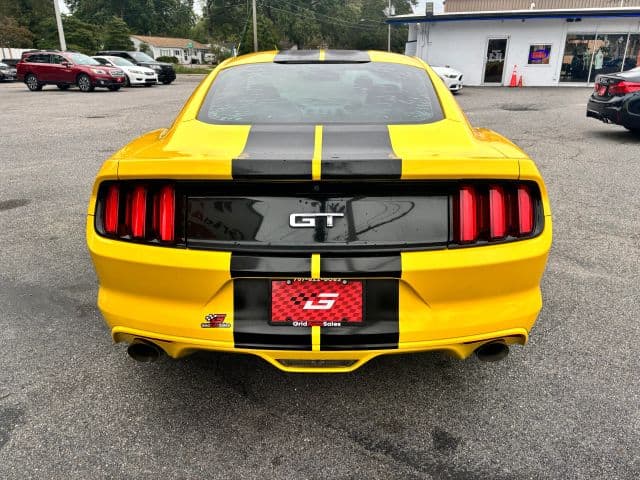 Pre-Owned 2017 Ford Mustang GT Coupe 2D - photo - 3