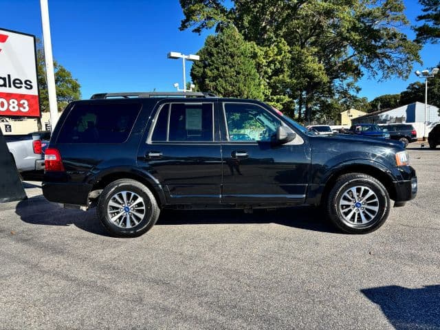Pre-Owned 2016 Ford Expedition XLT Sport Utility 4D - photo - 1