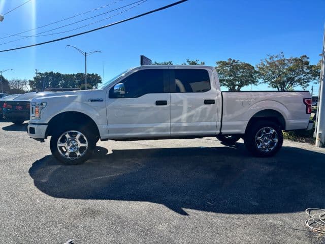 Pre-Owned 2018 Ford F150 SuperCrew Cab XL Pickup 4D 6 1/2 ft - photo - 6