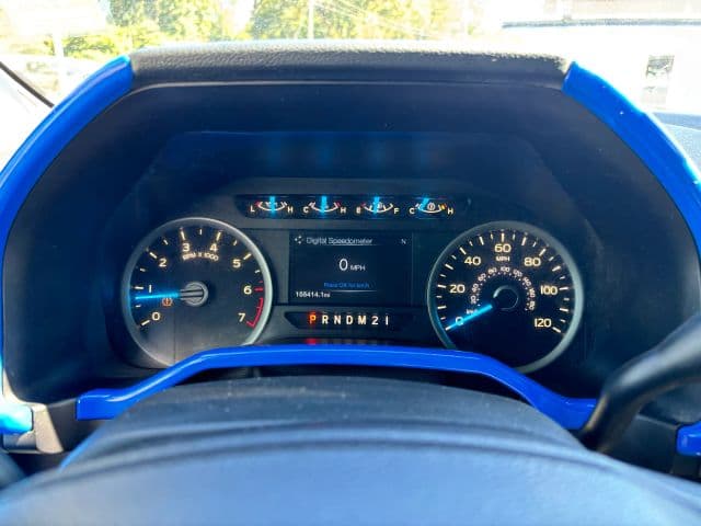Pre-Owned 2016 Ford F150 SuperCrew Cab XLT Pickup 4D 5 1/2 ft - photo - 29