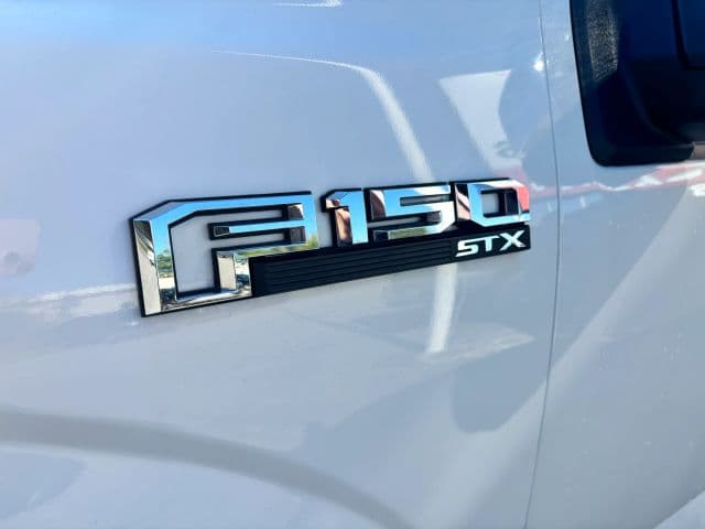 Pre-Owned 2018 Ford F150 SuperCrew Cab XL Pickup 4D 6 1/2 ft - photo - 10