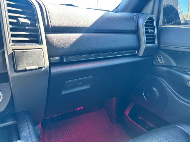 Pre-Owned 2021 Ford Expedition XLT Sport Utility 4D - photo - 33