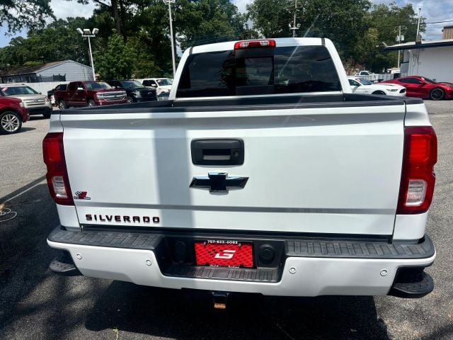 2018 Chevrolet Silverado 1500 Crew Cab Z71 LTZ Pickup 4D 5 3/4 ft Photo in Virginia Beach VA 23462