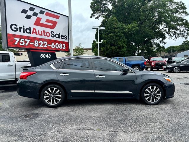 2017 Nissan Altima 2.5 SV Sedan 4D Photo in Virginia Beach VA 23462
