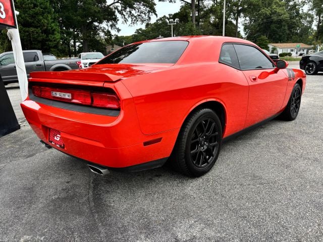 2009 Dodge Challenger R/T Coupe 2D Photo in Virginia Beach VA 23462
