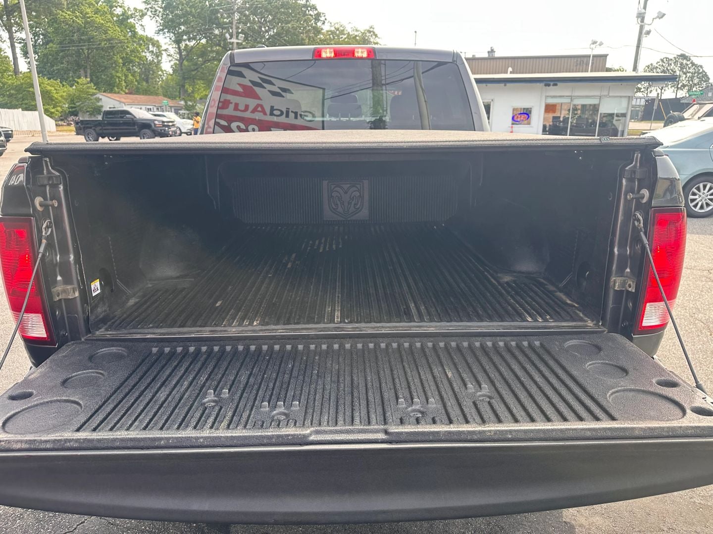 2016 RAM 1500 CREW CAB EXPRESS PICKUP 4D 5 1/2 FT Photo in Virginia Beach, VA 23462