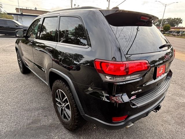 2017 Jeep Grand Cherokee Trailhawk Sport Utility 4D Photo in Virginia Beach VA 23462