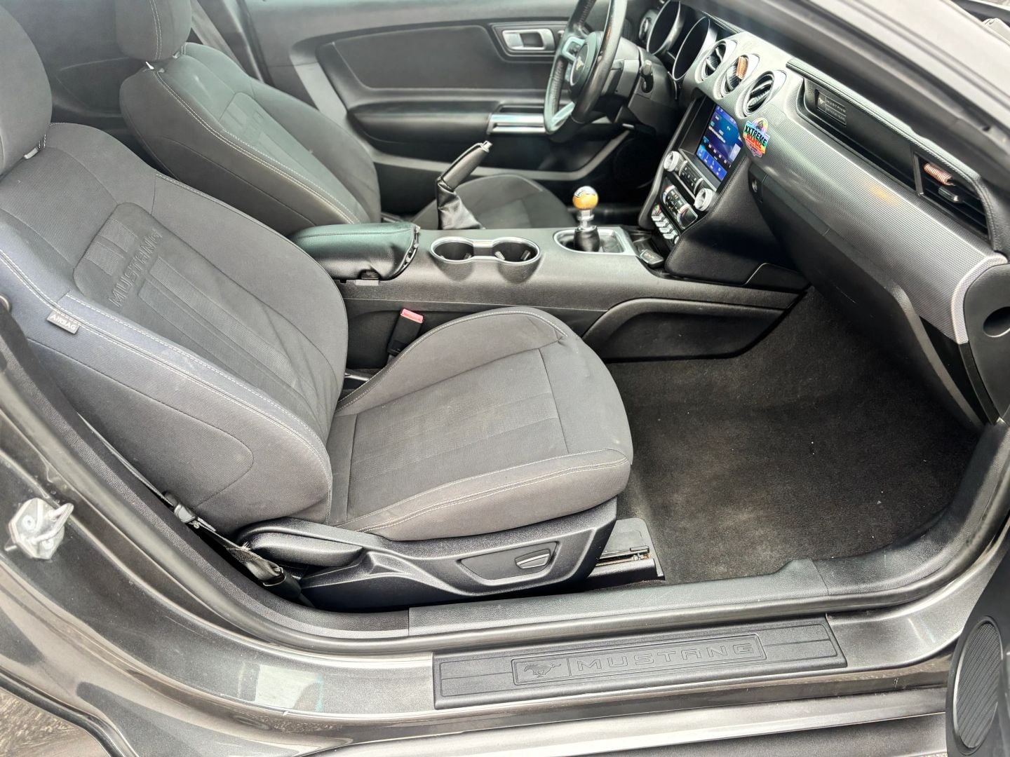 Pre-Owned 2020 FORD MUSTANG ECOBOOST COUPE 2D - photo - 12