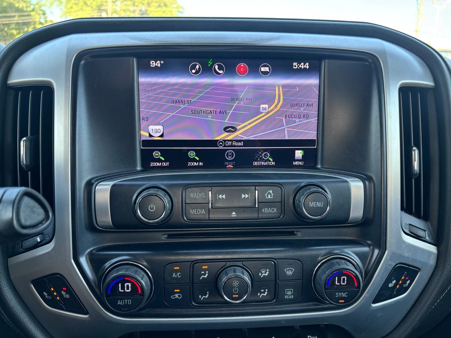 Pre-Owned 2016 GMC SIERRA 1500 CREW CAB SLT PICKUP 4D 5 3/4 FT - photo - 16