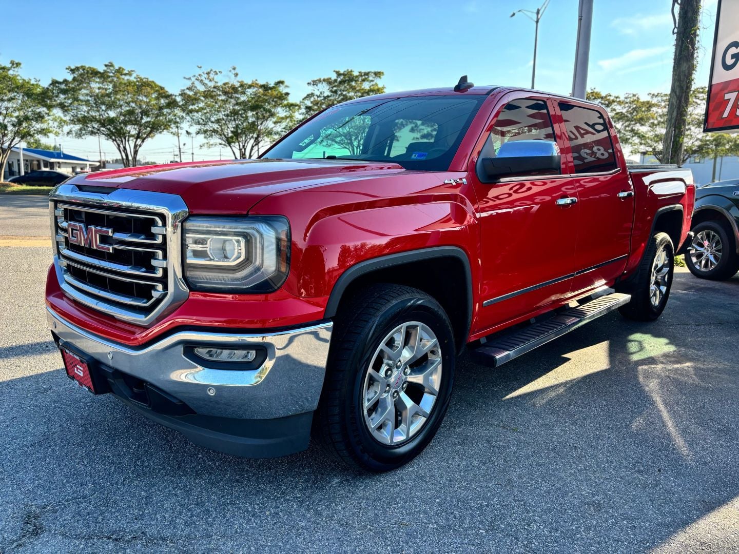 Pre-Owned 2016 GMC SIERRA 1500 CREW CAB SLT PICKUP 4D 5 3/4 FT - photo - 6