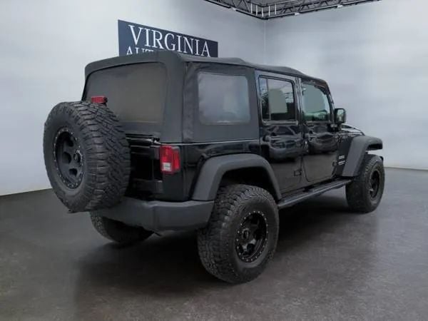 Pre-Owned 2017 Jeep Wrangler Unlimited Sport SUV 4D - photo - 8