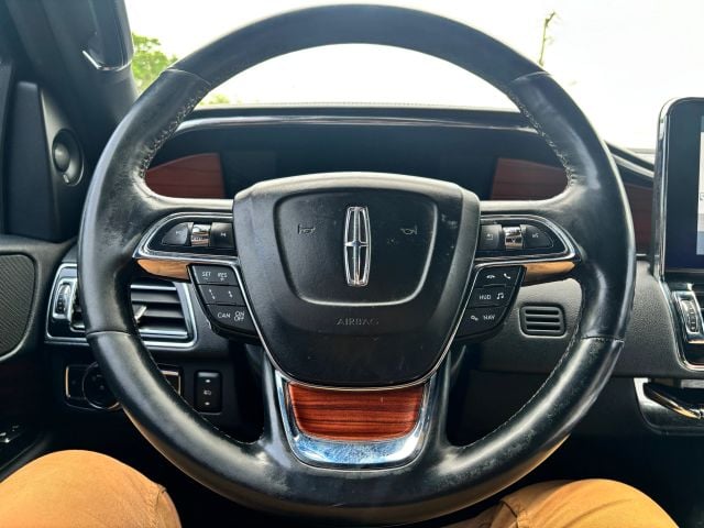 Pre-Owned 2018 Lincoln Navigator Select Sport Utility 4D - photo - 36