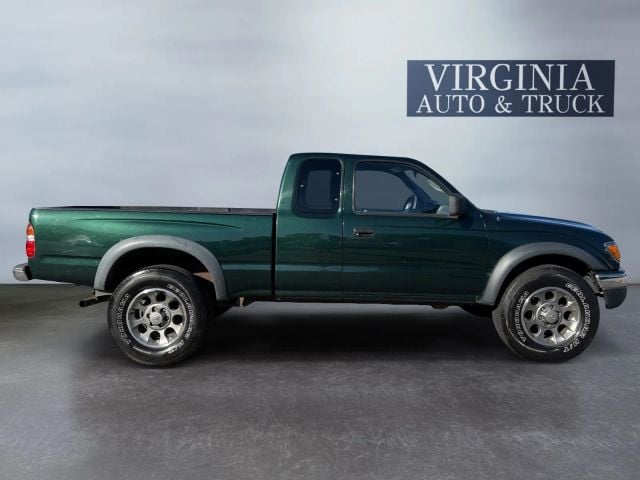 Pre-Owned 2002 Toyota Tacoma XtraCab PreRunner Pickup - photo - 5