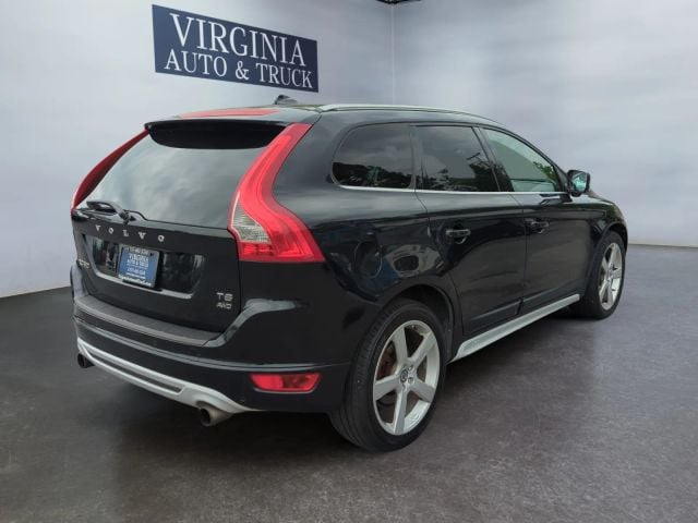 Pre-Owned 2012 Volvo XC60 T6 R-Design Sport Utility 4D - photo - 9