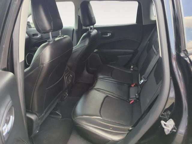 Pre-Owned 2018 Jeep Compass Latitude Sport Utility 4D - photo - 13