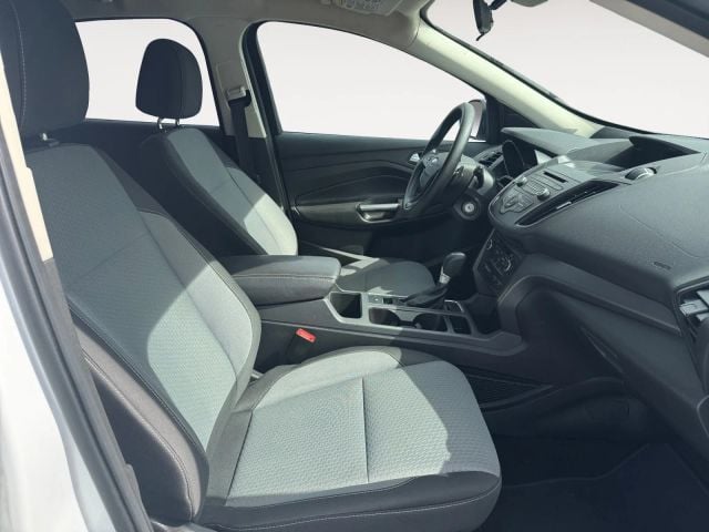 Pre-Owned 2017 Ford Escape SE Sport Utility 4D - photo - 9