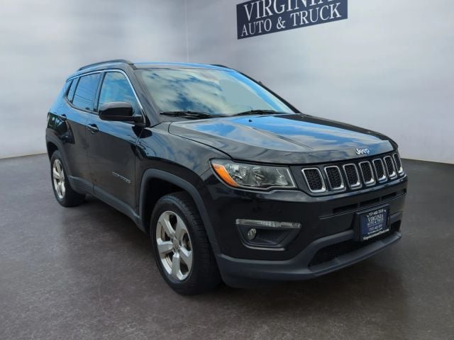 Pre-Owned 2018 Jeep Compass Latitude Sport Utility 4D - photo - 5