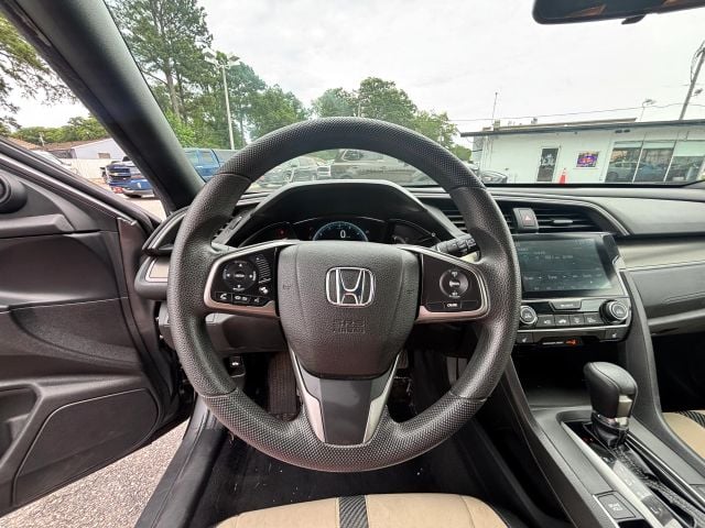 Pre-Owned 2018 Honda Civic EX Hatchback 4D - photo - 22