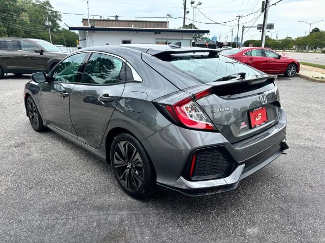 Pre-Owned 2018 Honda Civic EX Hatchback 4D - photo - 5