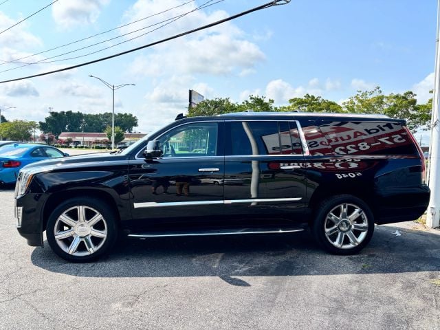 Pre-Owned 2018 Cadillac Escalade ESV Premium Luxury Sport Utility 4D - photo - 5