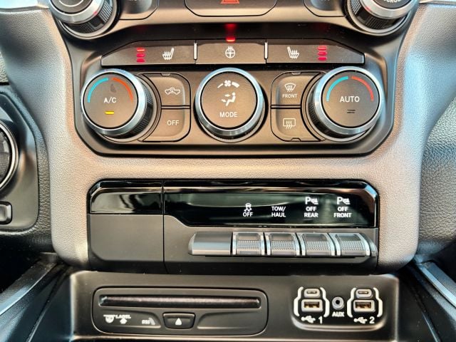 Pre-Owned 2019 Ram 1500 Crew Cab Big Horn Pickup 4D 5 1/2 ft - photo - 25