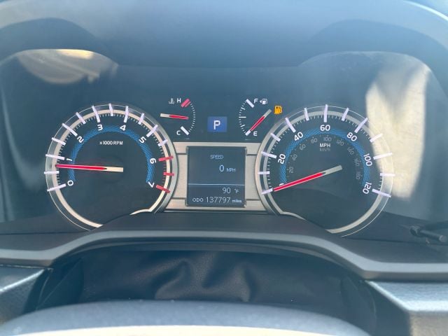 Pre-Owned 2016 Toyota 4Runner Limited Sport Utility 4D - photo - 29
