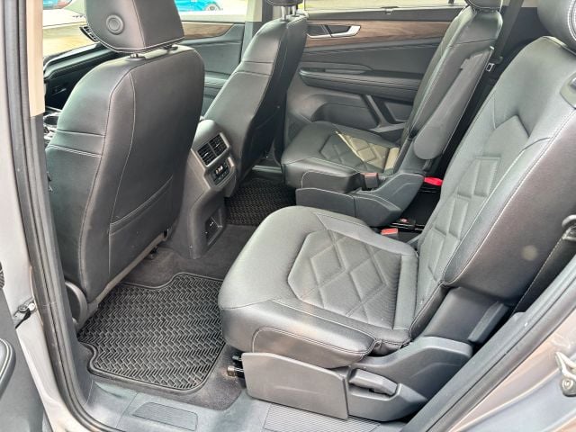 Pre-Owned 2024 Volkswagen Atlas SE 4MOTION w/Tech Pkg Sport Utility 4D - photo - 11