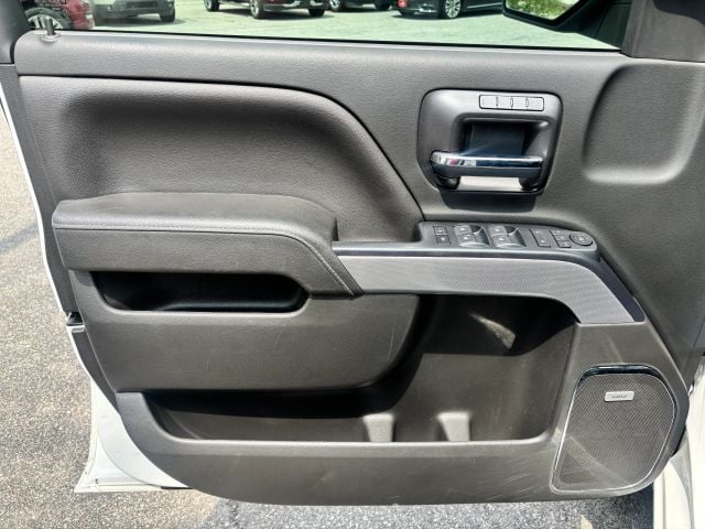 Pre-Owned 2018 Chevrolet Silverado 1500 Crew Cab Z71 LTZ Pickup 4D 5 3/4 ft - photo - 14