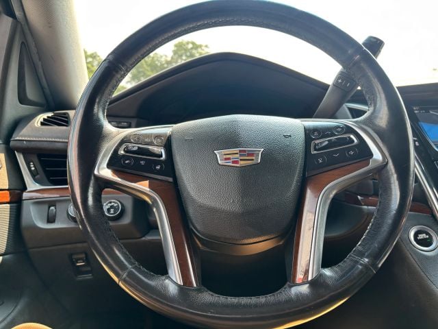 Pre-Owned 2018 Cadillac Escalade ESV Premium Luxury Sport Utility 4D - photo - 34