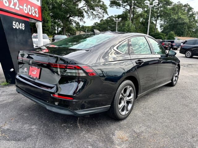 Pre-Owned 2024 Honda Accord EX Sedan 4D - photo - 2