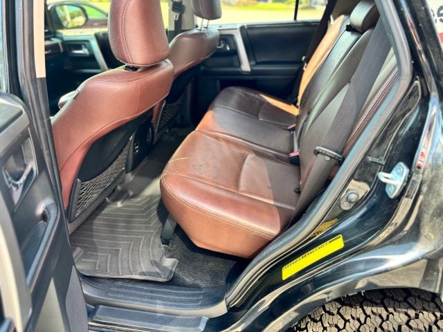 Pre-Owned 2016 Toyota 4Runner Limited Sport Utility 4D - photo - 14