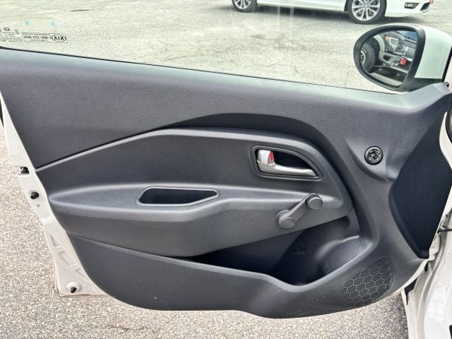 Pre-Owned 2015 Kia Rio LX Sedan 4D - photo - 10