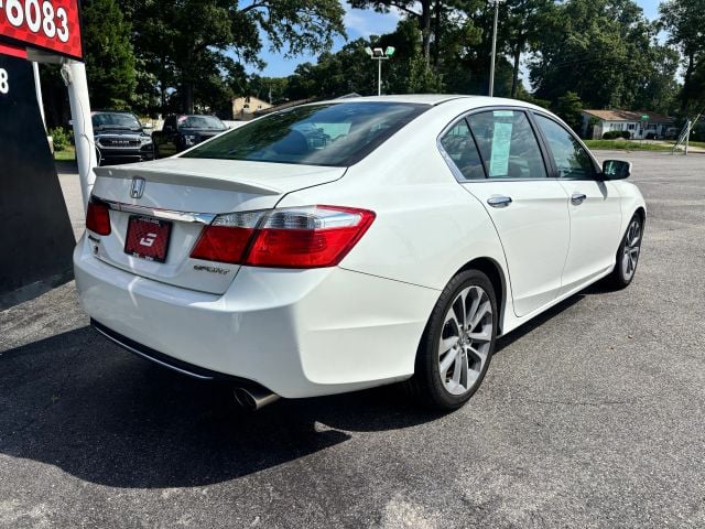 Pre-Owned 2015 Honda Accord Sport Sedan 4D - photo - 1