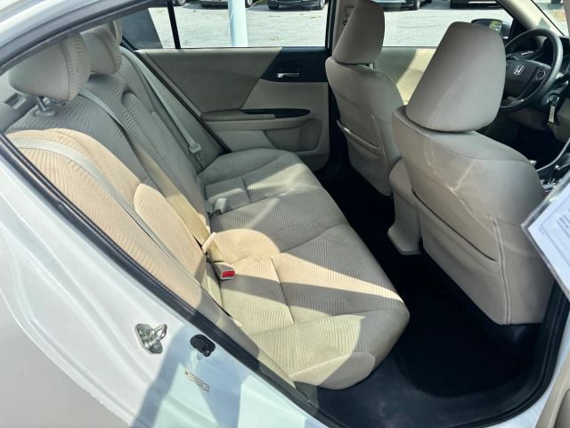 Pre-Owned 2014 Honda Accord LX Sedan 4D - photo - 14