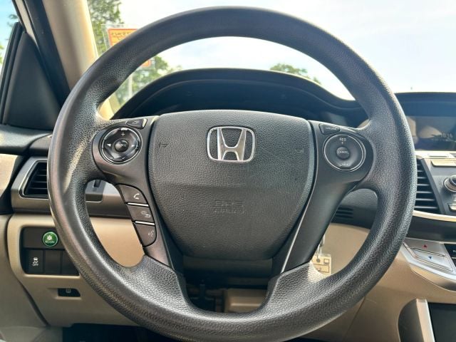 Pre-Owned 2014 Honda Accord LX Sedan 4D - photo - 28