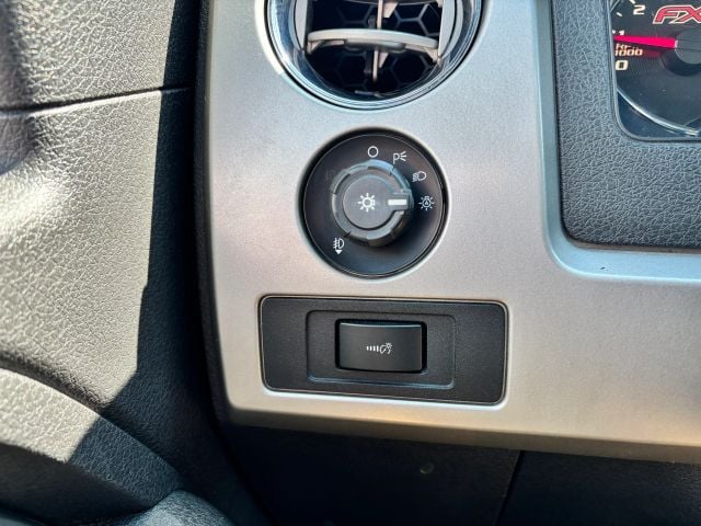 Pre-Owned 2014 Ford F150 SuperCrew Cab FX4 Pickup 4D 6 1/2 ft - photo - 26