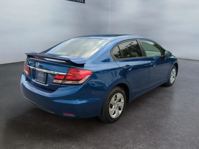 Pre-Owned 2015 Honda Civic LX Sedan 4D - photo - 9