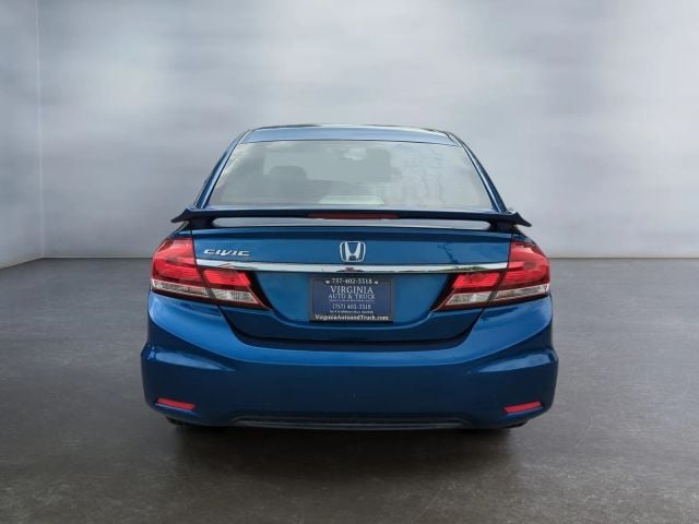 Pre-Owned 2015 Honda Civic LX Sedan 4D - photo - 7