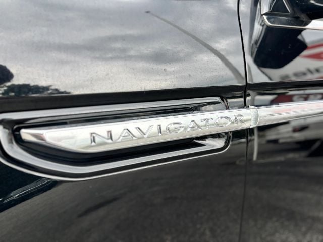 Pre-Owned 2019 Lincoln Navigator Select Sport Utility 4D - photo - 9