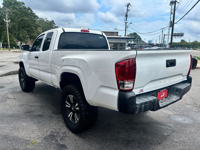 Pre-Owned 2020 Toyota Tacoma Access Cab SR Pickup 4D 6 ft - photo - 5