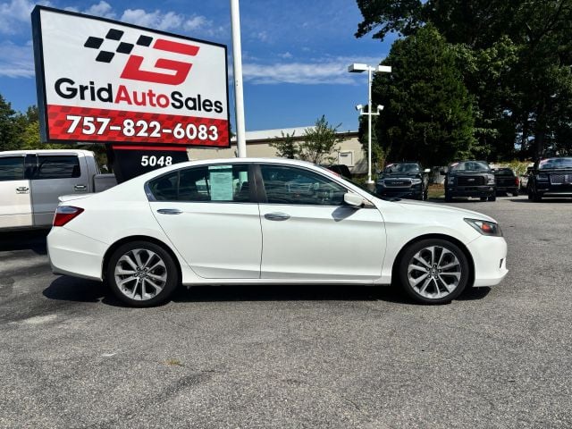Pre-Owned 2015 Honda Accord Sport Sedan 4D - photo - 0