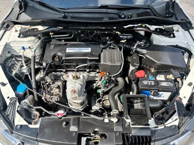 Pre-Owned 2015 Honda Accord Sport Sedan 4D - photo - 5