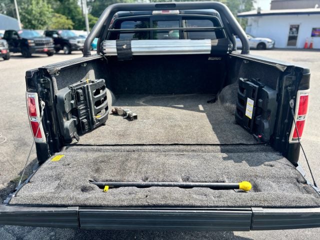Pre-Owned 2013 Ford F150 SuperCrew Cab Limited Pickup 4D 5 1/2 ft - photo - 4