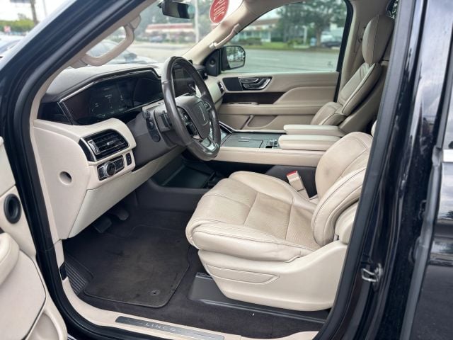 Pre-Owned 2019 Lincoln Navigator Select Sport Utility 4D - photo - 13