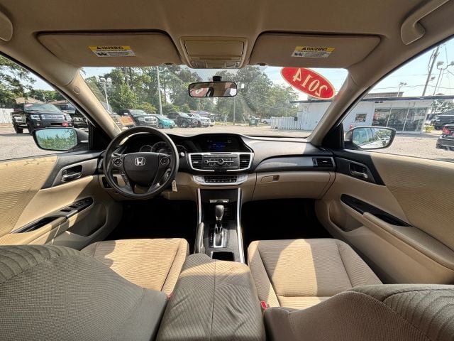 Pre-Owned 2014 Honda Accord LX Sedan 4D - photo - 16