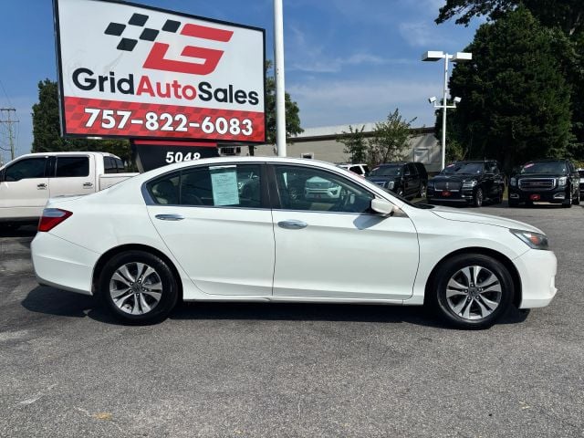Pre-Owned 2014 Honda Accord LX Sedan 4D - photo - 1