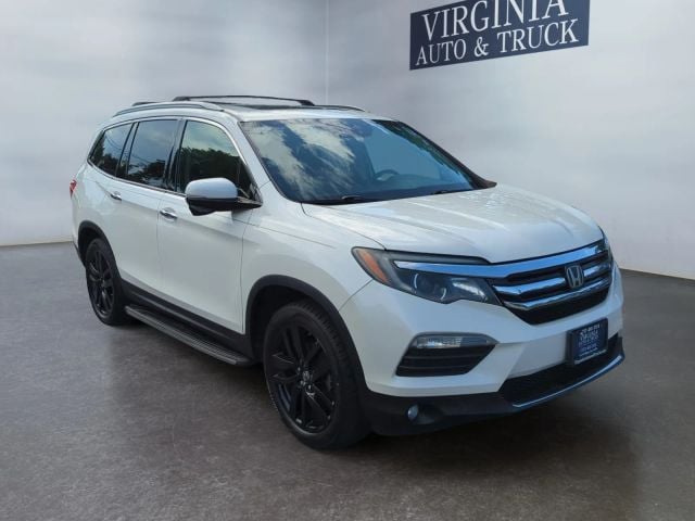 Pre-Owned 2017 Honda Pilot Touring Sport Utility 4D - photo - 5