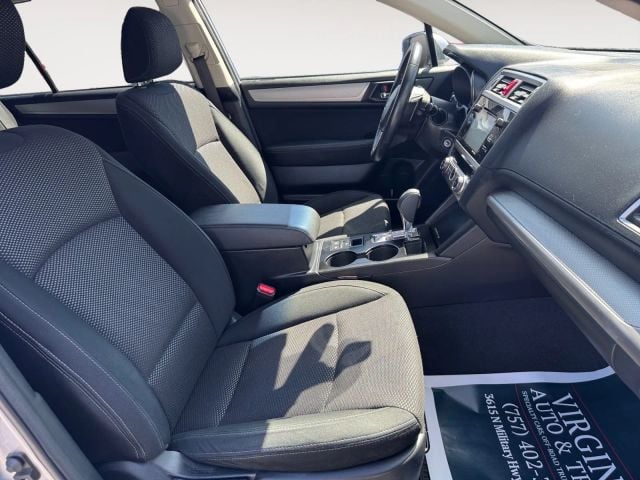 Pre-Owned 2017 Subaru Outback 2.5i Premium Wagon 4D - photo - 9