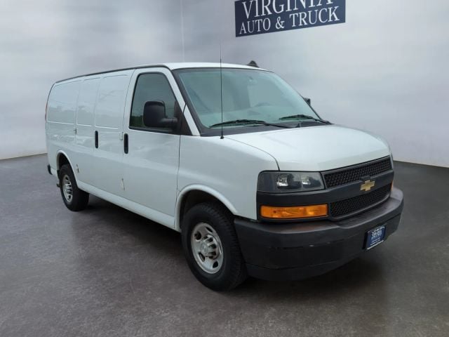 Pre-Owned 2019 Chevrolet Express 2500 Cargo Van 3D - photo - 4